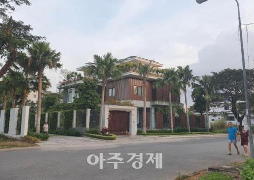 1㎡에 5000만 원이라니...베트남, 초호화 아파트 열풍의 이면