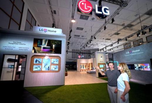 LG电子与苹果深化合作 共同进军AI智能家居市场