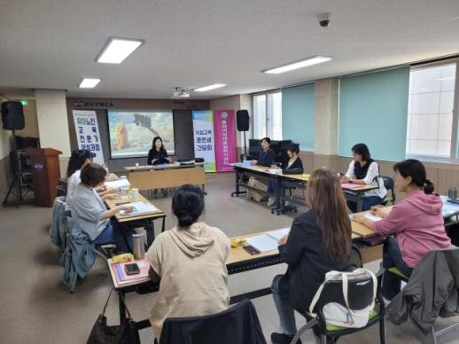 동해여성새로일하기센터, 유아노인 교육전문가 양성과정 2기 훈련생 간담회 개최…수료 후 강사 취업까지 연계