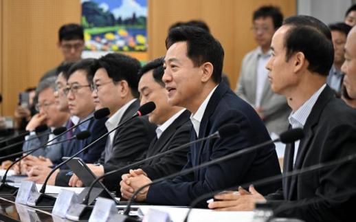 오세훈, 구청장협의회서 야간경제·통합돌봄 세심히 챙겨달라