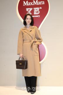 [포토] 윤아, 코트의 계절이 왔어요