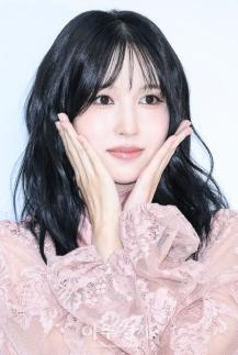[포토] 미나, 화사한 꽃받침 미소
