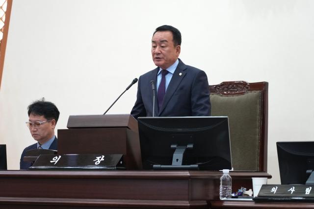하기태 영천시의장 본회의 진행 모습사진영천시의회