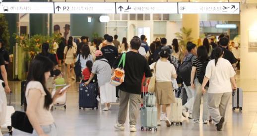 济州机场国际旅客突破303万人次 刷新全年历史纪录