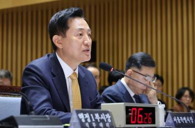 [2026 국감] 오세훈 서울 집값 해법은 공급 신뢰…용산공원 주택 공급엔 선 긋기