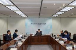 [속보] 누리호, 발사 자동 운용 시작…10분 뒤 우주로