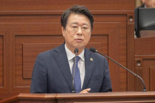 연규식 경북도의원, AI 가짜 전문가 광고 대응 강화 촉구