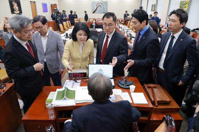 [2026国会听证会] 朝野在科学技术信息广播通信委员会和农林畜产食品海洋水产委员会上就李珍淑排除和农协改革发生冲突