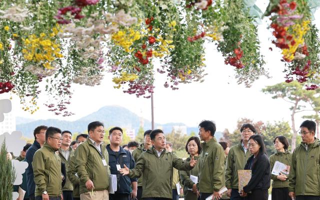2026年韩国国花节开幕在即，李南五县长亲自检查安全与便利设施