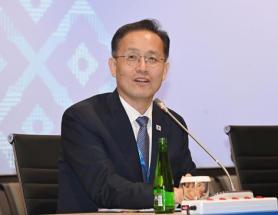 Lee Hyung-il: Tăng trưởng kinh tế Hàn Quốc có thể đạt 3% trong năm nay