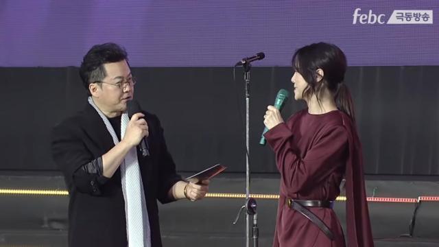 배우 공형진이 뮤지컬배우 차지연에게 무례한 언행을 했다는 논란에 휩싸였다 사진유튜브 채널 극동방송 영상 캡처