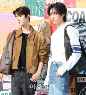 [포토] 더보이즈 큐·선우, 훈훈한 비주얼의 투샷