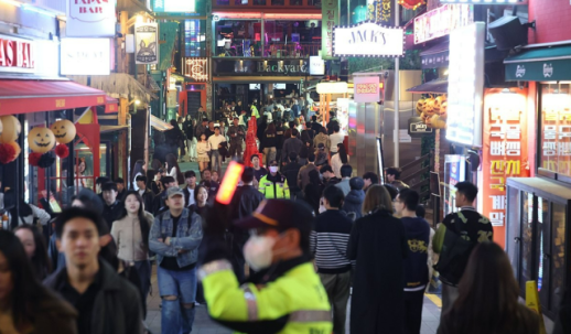 핼러윈 앞두고 서울 경찰 순찰 강화…용산구, 안전관리 인력 2550명 투입
