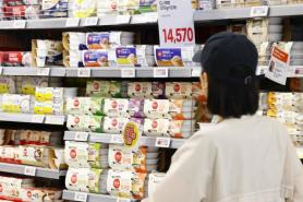 Giá dầu tăng cao gây áp lực lên lạm phát trong nước