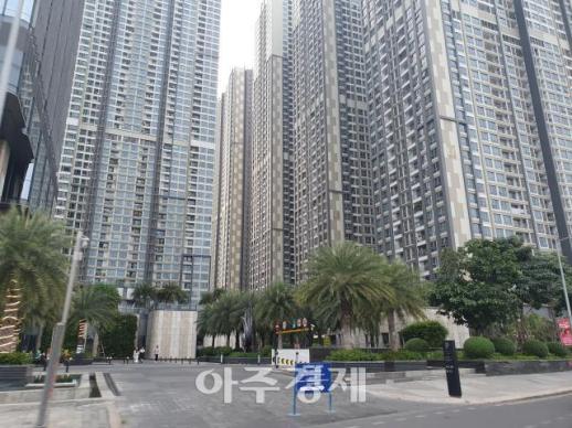 베트남 부동산, 미분양 5만 건 돌파...대출금리 16%에 집주인도 백기