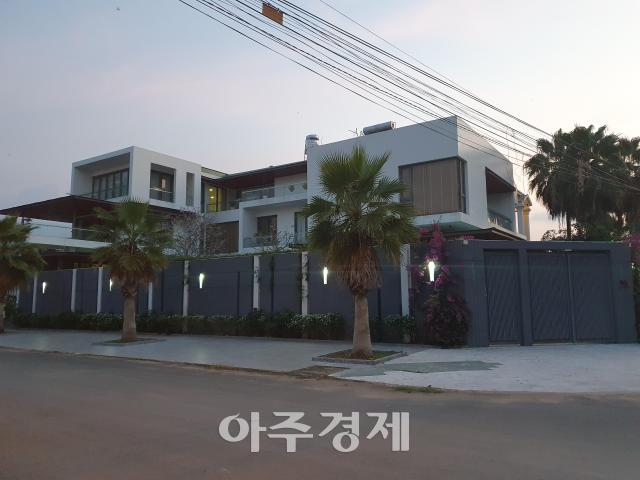 남부지방 껀터에 위치한 한 고급 주택 사진김혜인 통신원