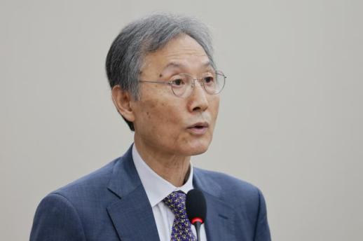 규제·소송 봇물 AI캐릭터챗 시험대...美선 파산, 韓은 국감장 선다