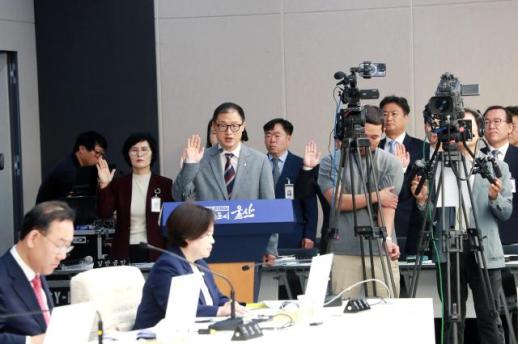 [울산시 국감종합] 반구대병원·금섬회·공업축제 도마…김상욱 시장 유튜브 공방까지
