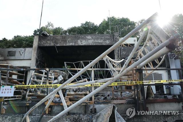지난 6월 1일 폭발 사고가 발생한 대전 유성구 한화에어로스페이스 대전사업장 이날 사고로 현재까지 5명이 숨지고 2명이 중경상을 입은 것으로 파악됐다사진연합뉴스