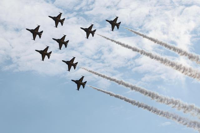 Black Eagles soar at Sacheon Airshow