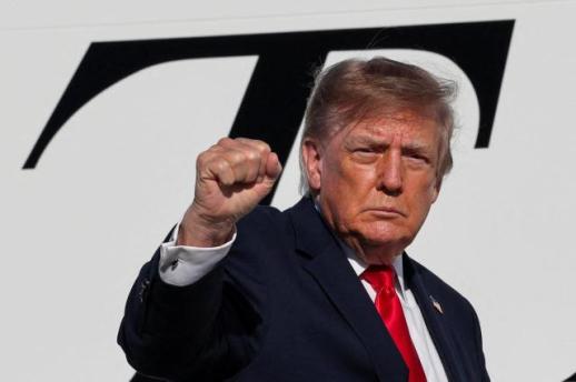 Trump tuyên bố gần đạt được hòa bình ở Ukraine khi Nga và Ukraine tiếp tục xung đột