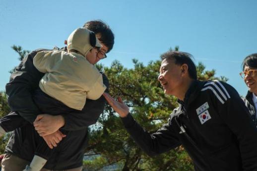 최현덕 남양주시장, 별내동 민원 87건 점검...학교 안전·생활환경 개선 추진