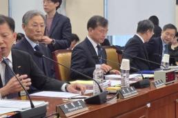 규제·소송 봇물 AI캐릭터챗 시험대...美선 파산, 韓은 국감장 선다