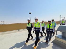 Samsungs Lee visits UAE power plant 