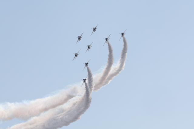 Black Eagles turn Sacheon’s sky into a canvas at Sacheon Air Show 2026 on Oct 22 2026 AJP Yoo Na-hyun