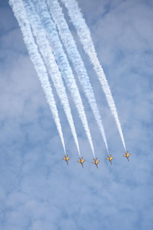 Black Eagles turn Sacheon’s sky into a canvas at Sacheon Air Show 2026 on Oct 22 2026 AJP Yoo Na-hyun