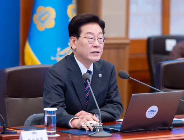 President Lee Jae Myung speaks during the 50th meeting with senior presidential secretaries and aides at the main building of Cheong Wa Dae in Seoul on Oct 22 2026 Courtesy of Cheong Wa Dae