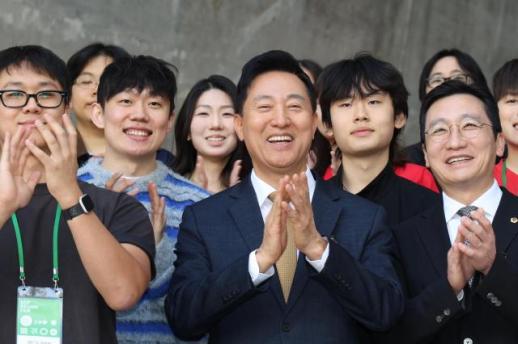 Seoul mayors acquittal puts presidential ambitions back in play