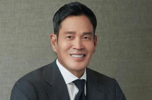 정용진, 이마트 대표 내정…신세계, 역대 최대 36명 신규 임원 발탁