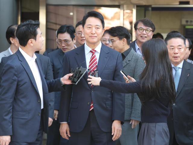 吴世勋涉嫌违反《政治资金法》一案二审被判无罪