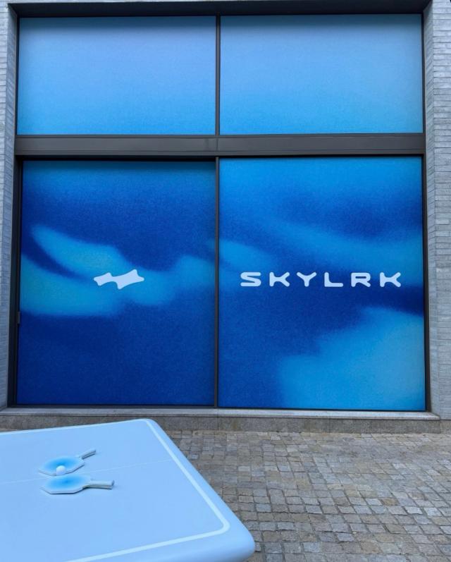 Photo showing the interior of latest Pop-up SKYLRK in seongsu district Gangnam. 