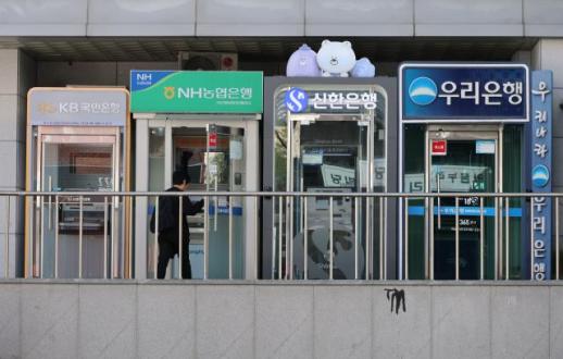 수도권 집값 강세에 가계대출 다시 증가…5대 은행 한 달 새 2.6조↑