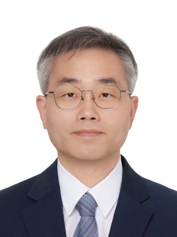 최근 동인으로 합류한 이성범 전 수원지검 제2차장검사 사진법무법인 동인