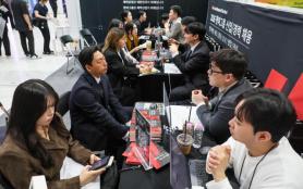 Youth entry into permanent jobs shrinks 15-20%