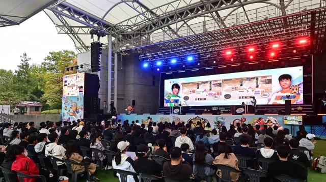 쿠키런 오븐브레이크 월드 챔피언십 2026 경기를 관람객들이 직관하고 있다 사진류청빛 기자