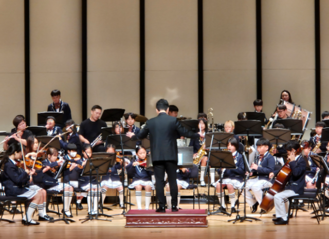 근덕초등학교 오케스트라 활동사진 사진삼척블루파워