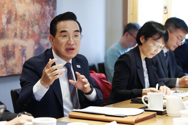 정부, 내년 공공일자리 8.6만명으로 확대…돌봄·안전 분야 보강 검토