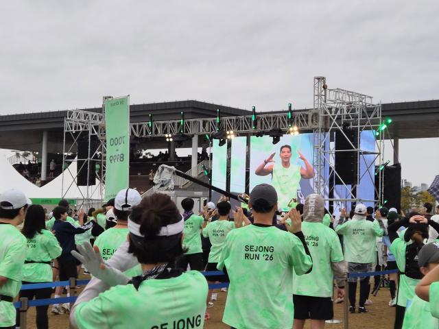 Portales en marcha: Kakao apuesta por membresía, Naver enfoca mercado público