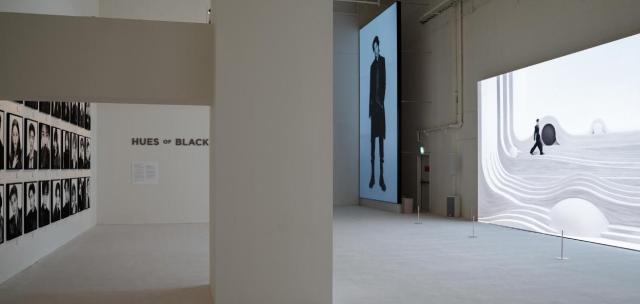 La marca Juun.J de Samsung Fashion colabora en vestuario para exposición de artistas de K-pop