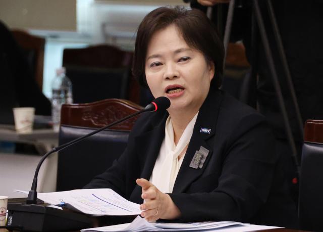 Jeong Chun-saeng reclama que la Comisión Delimitadora de Distritos Electorales reconsidere su composición para reflejar la diversidad