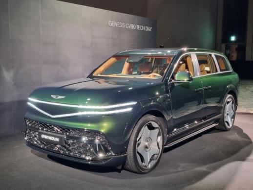 럭셔리 SUV 제네시스 GV90…시속 60㎞ 충돌에 생존 공간 확보