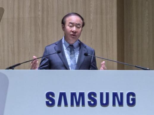 Samsung says tech edge still fragile despite record profits