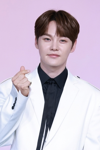 박서진